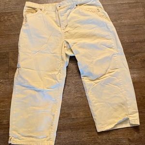 Ladies Capri jeans